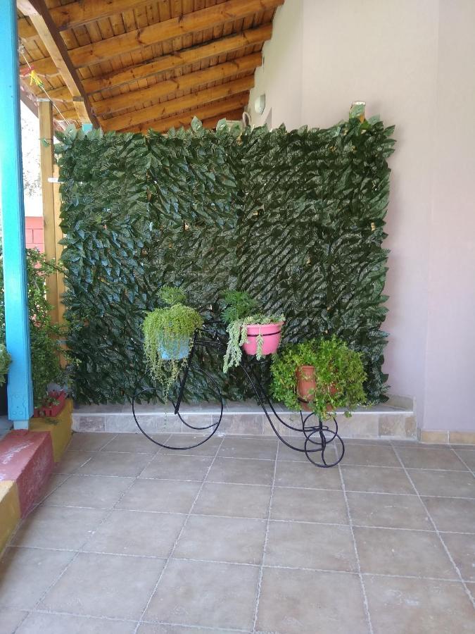 Valta'S Room 3 Paleros Exterior foto
